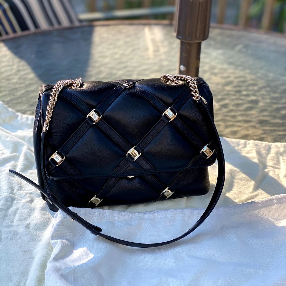 Salvatore Ferragamo Vara Chain Flap Leather Should